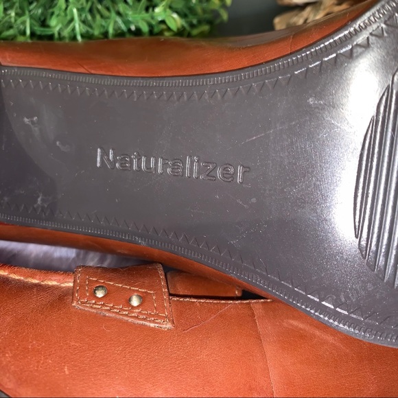 Naturalizer tan leather loafer heels size 9.5 - Picture 6 of 16